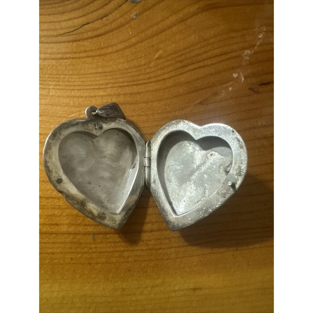 Vintage Silver Heart Locket Pendant Etched Floral Feather 925 Sterling